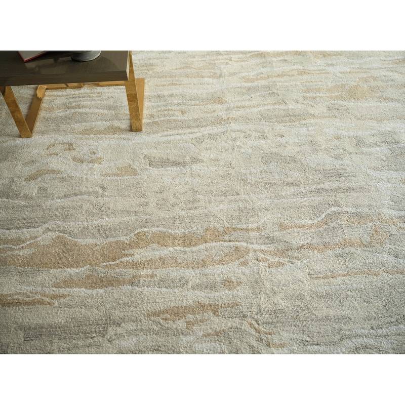 Cortero Handmade Hand Tufted New Zealand Wool Gold/Ivory Area Rug.