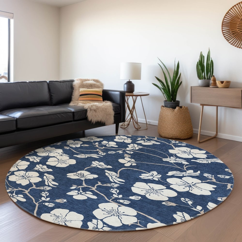 Machine Washable Indoor/ Outdoor Calm Floral Chantille Rug
