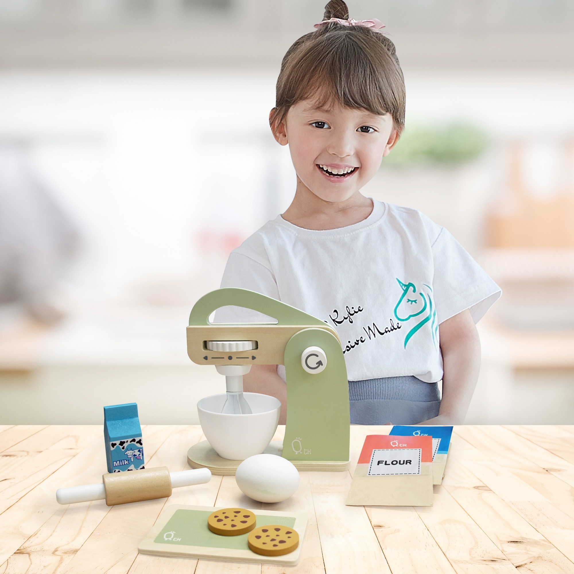 Teamson Kids - Little Chef Frankfurt Wooden Mixer play kitchen