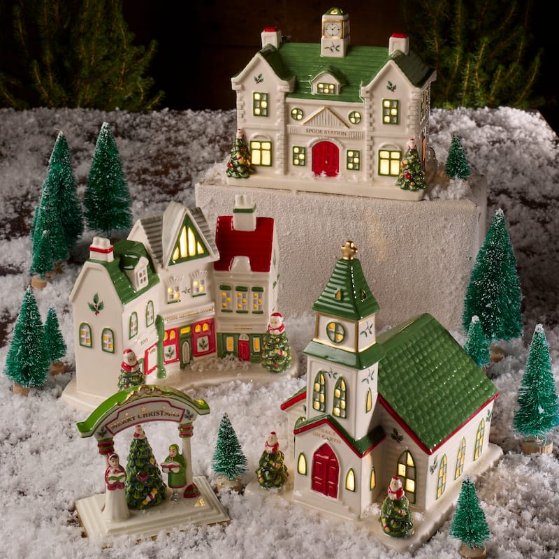 Spode Christmas Tree Village Train Station Miniature