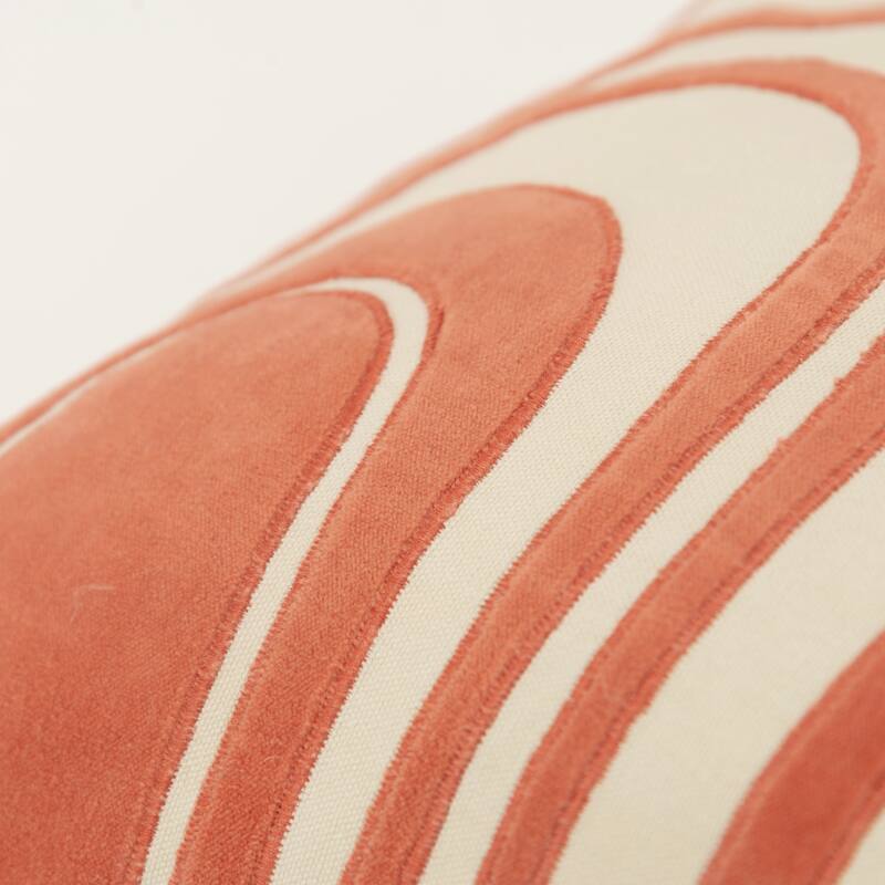 Rizzy Home Transitional Poly Filled Pillow - 14"x26"