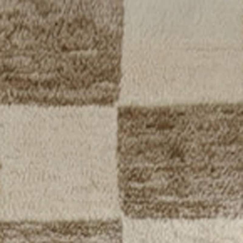 HomeRoots Checkered Modern Rectangle Area Rug - 8' X 11'