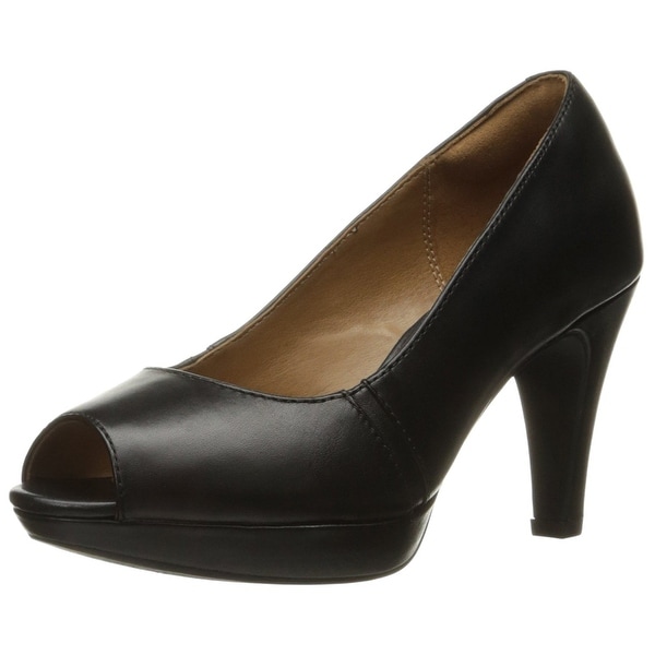 clarks narine rowe pumps