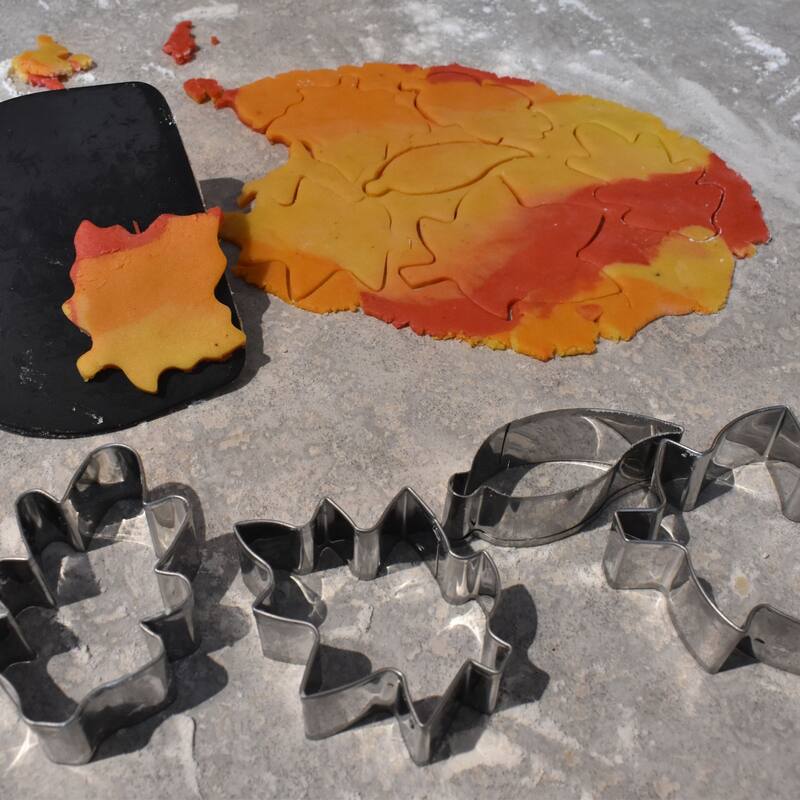 3pcs Carnation Cookie Cutter Set Assorted Sizes Flower Petal Cutters - Silver