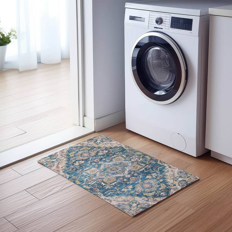 Machine Washable Indoor/ Outdoor Chantille Traditional Boho Rug