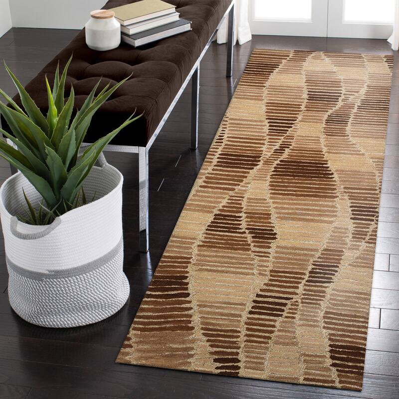 Liora Manne Beekman Ombre Stripe Indoor Area Rug - 2'3" x 8' - Cream