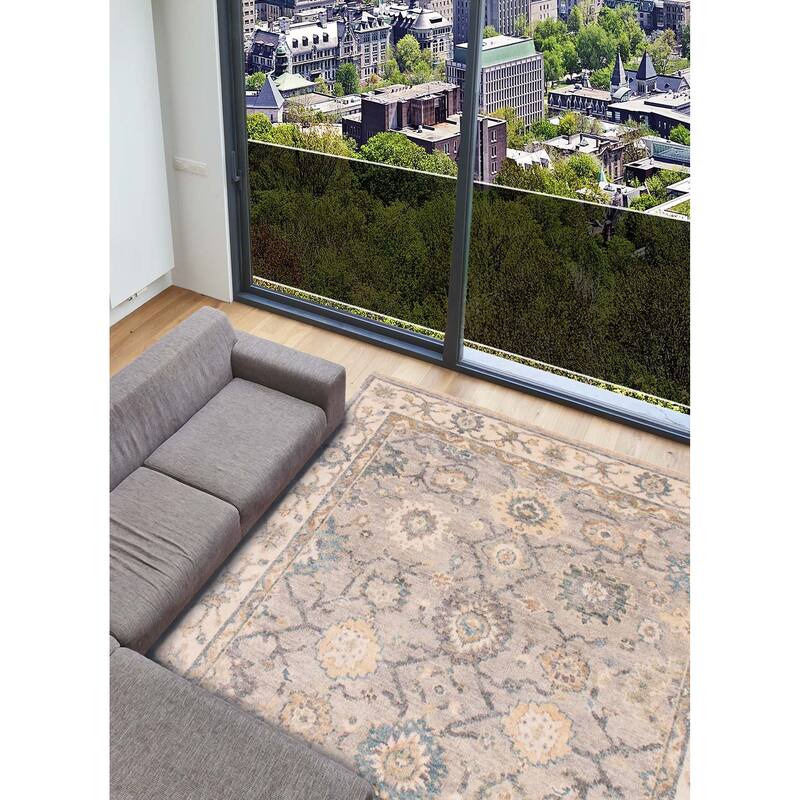 ECARPETGALLERY Hand-knotted Jules Serapi Light Grey Wool Rug - 7'9 x 10'5