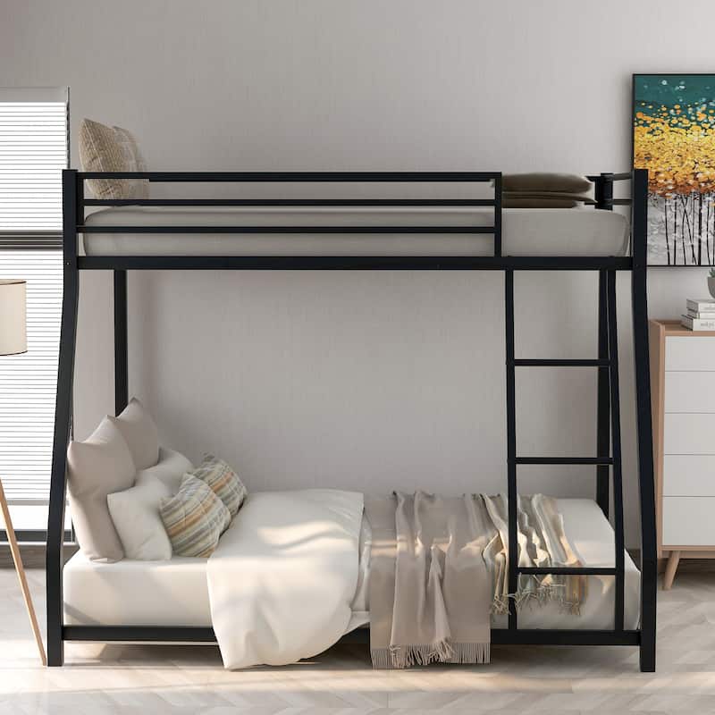 Metal Floor Bunk Bed, Twin over Full,