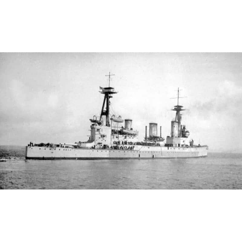 HMS Indefatigable Medium