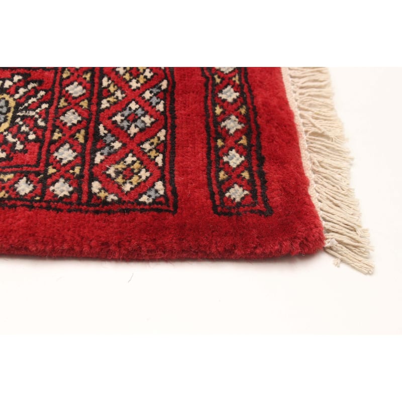 ECARPETGALLERY Hand-knotted Peshawar Bokhara Red Wool Rug - 4'1 x 5'10