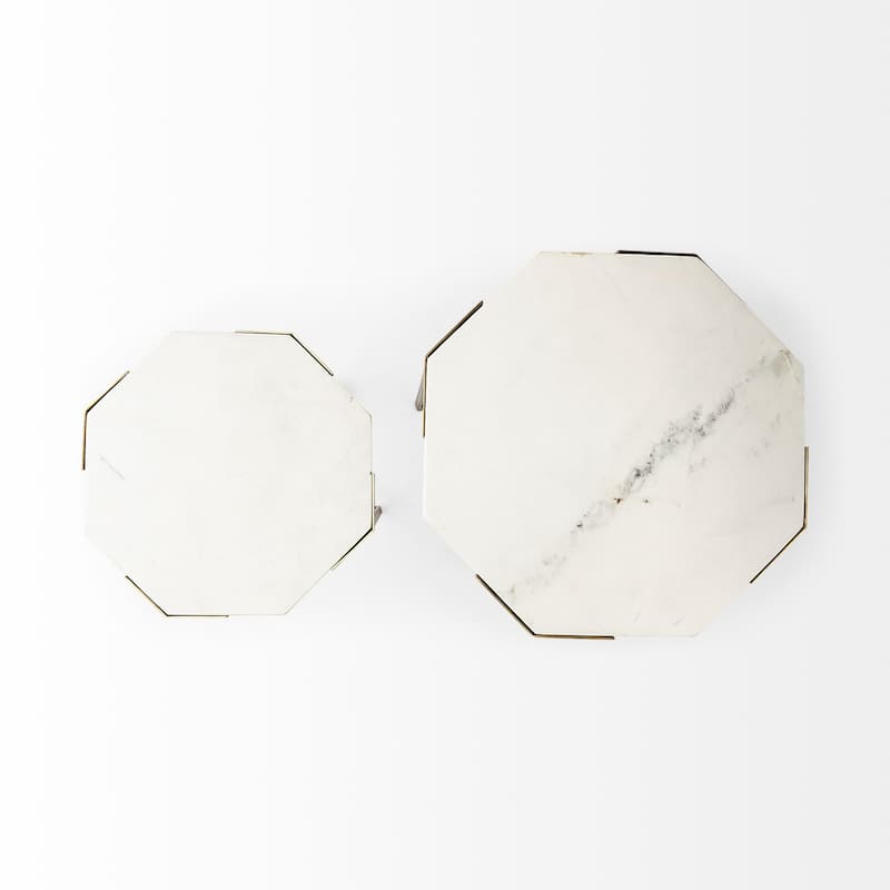 HomeRoots 25" White Marble Round End Table - 15.5' X '24.5' X '15.5