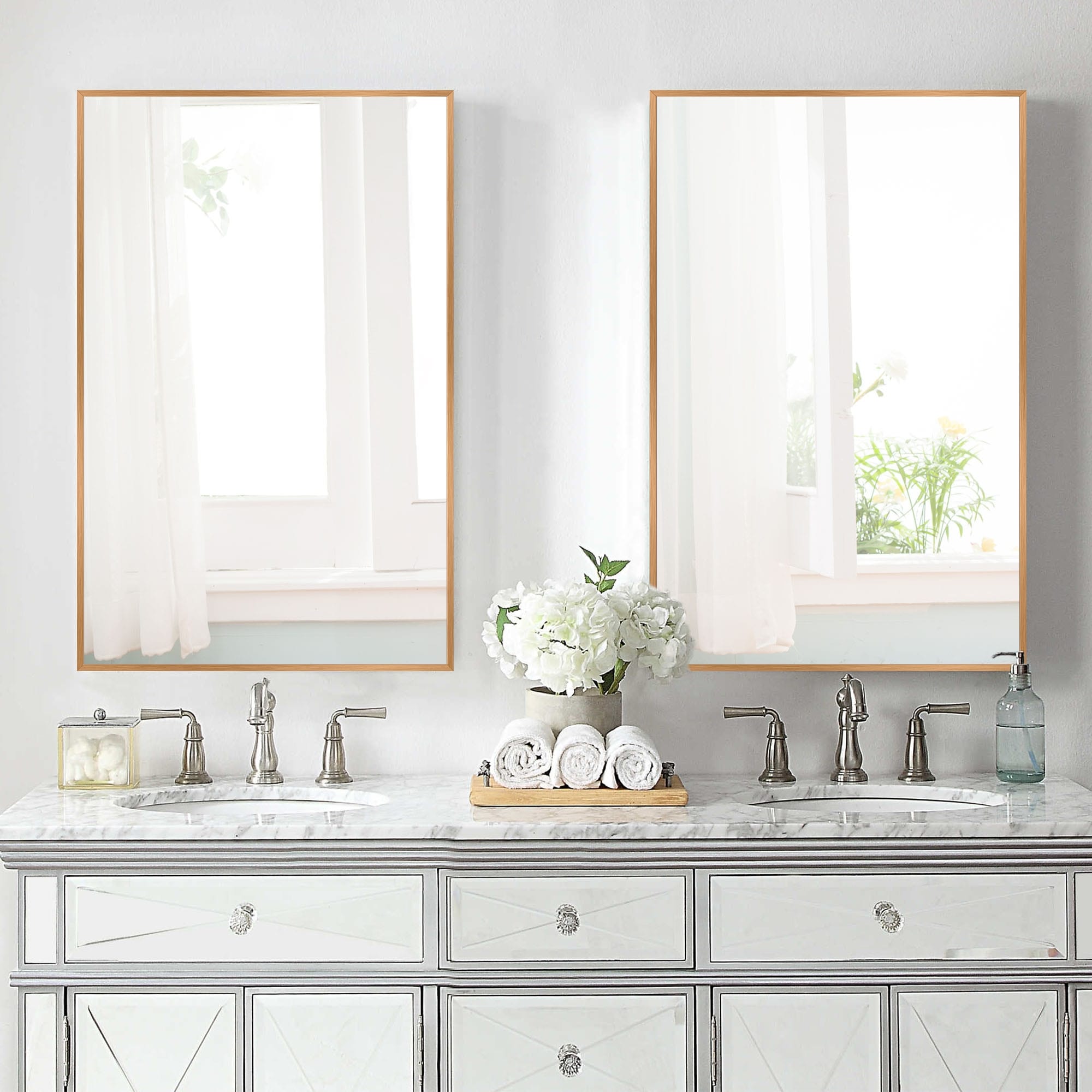 Modern Thin Frame Wall-mounted Vanity Mirror (Set Of 2） - 24*31
