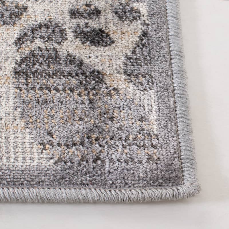 SAFAVIEH Atlas Altina Traditional Oriental Viscose Rug