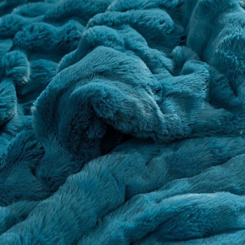 Roll Cakes Chunky Bunny® - Coma Inducer® Oversized Comforter Set