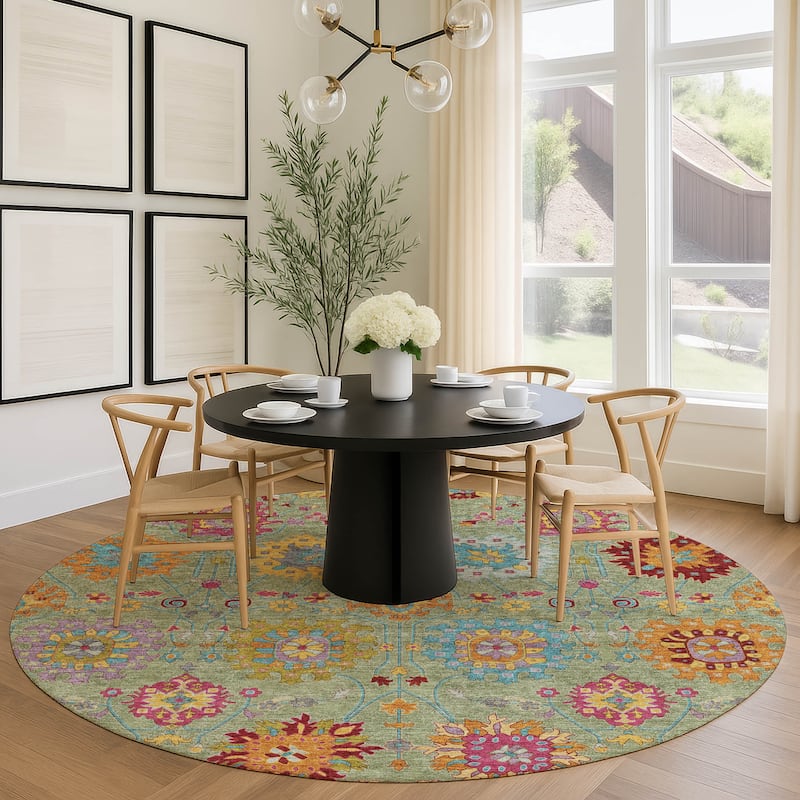 Machine Washable Indoor/ Outdoor Traditional Kashan Chantille Rug