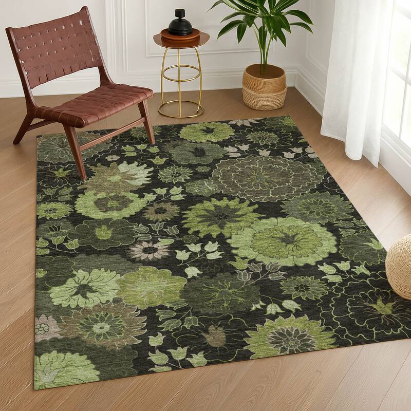 Machine Washable Indoor/ Outdoor Modern Floral Chantille Rug