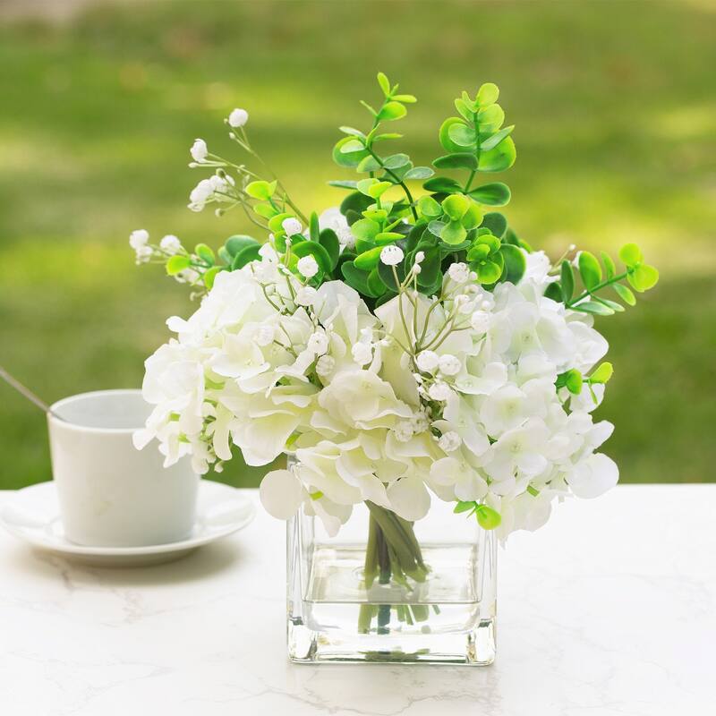 Faux Hydrangea Flowers with Vase, Mixed Fake Hydrangea Flowers and Greenery in Vase with Faux Water for Dining Table Decoration