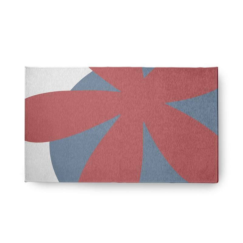 Bold Flower Modern & Contemporary Chenille Area Rug - Bright Mauve Pink - 18" x 30"