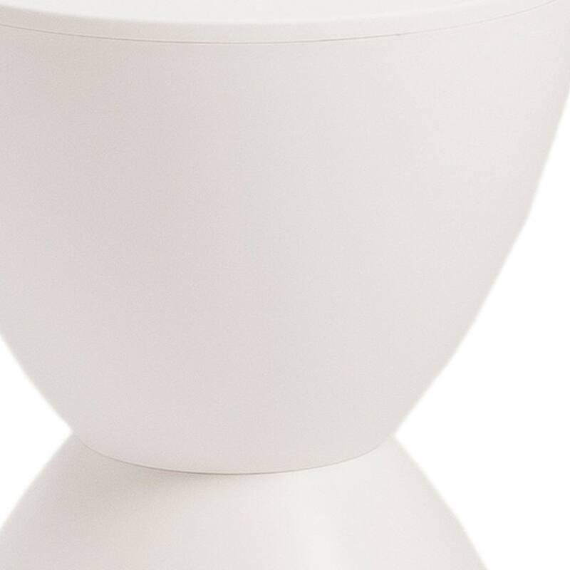 HomeRoots 17" White Heavy Duty Plastic Round Pedestal End Table - 11.65' X '16.73' X '11.65