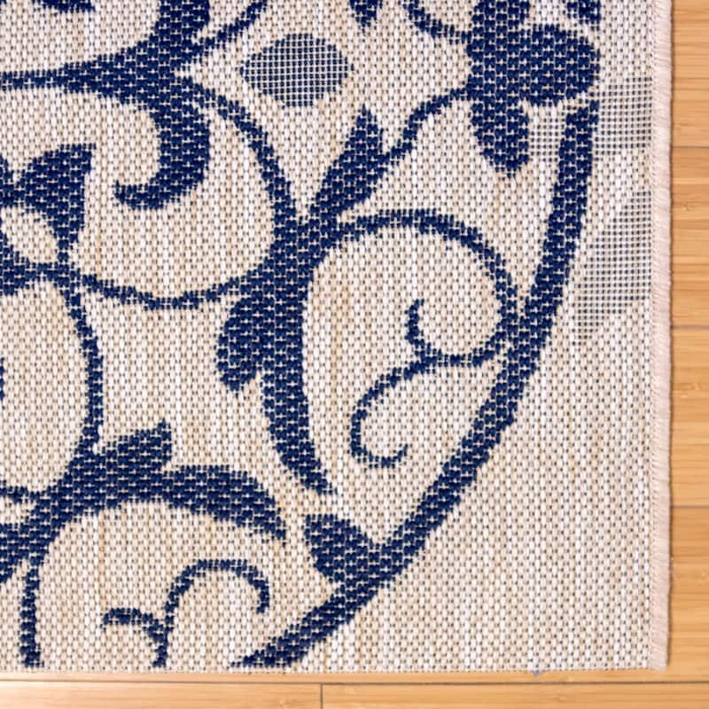Gertmenian Paseo Emilia Beige/Navy Casual Medallion Indoor/ Outdoor Area Rug, 6x9 - 6'6" x 9'6"