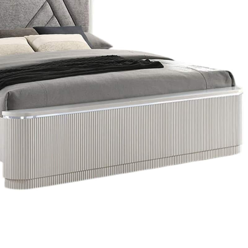 Alda Queen Bed, Upholstered Geometric Headboard, Light Gray Reeded Wood