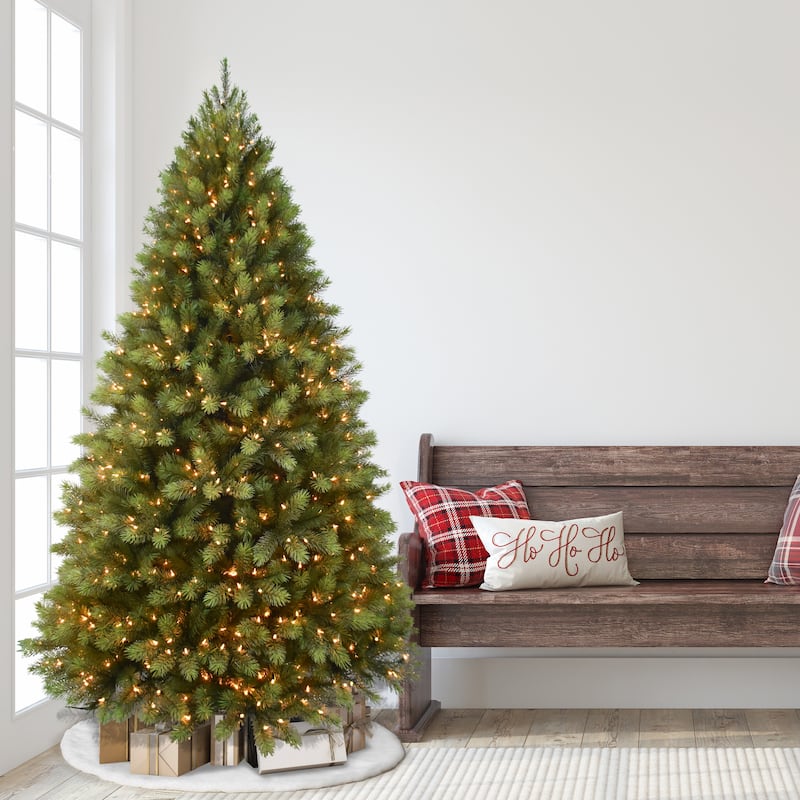 Puleo International Pre-Lit 7.5' Middleburry Spruce Artificial Christmas Tree
