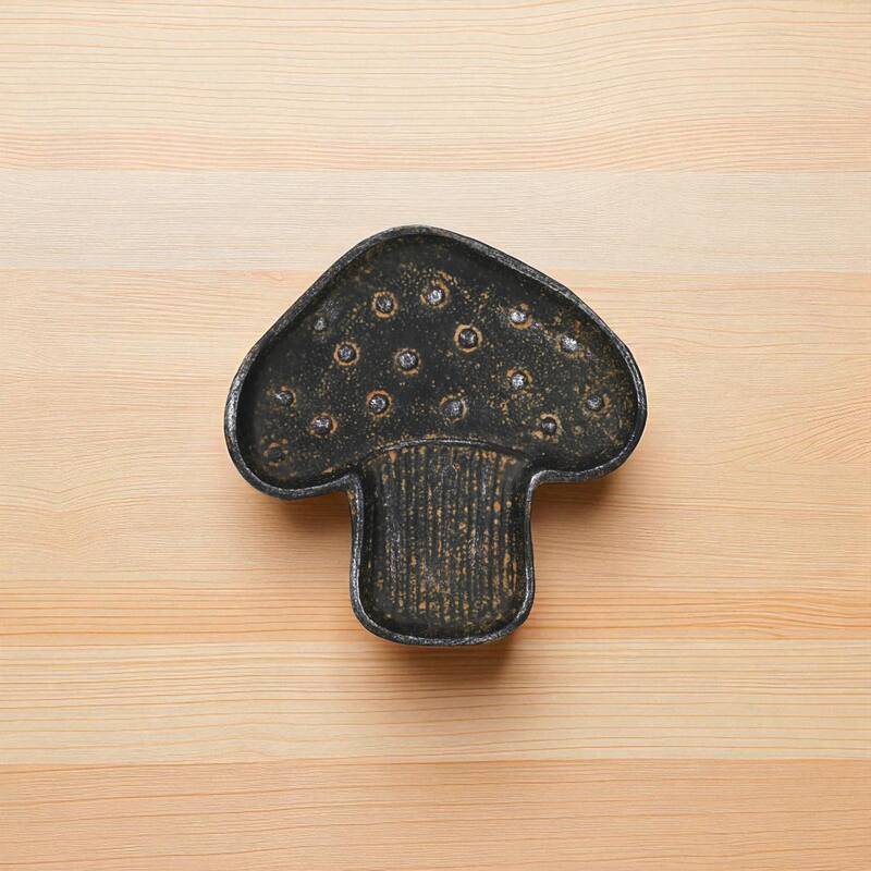 Cressida 7" Cast Iron Mushroom Catchall Dish - N/A - Black