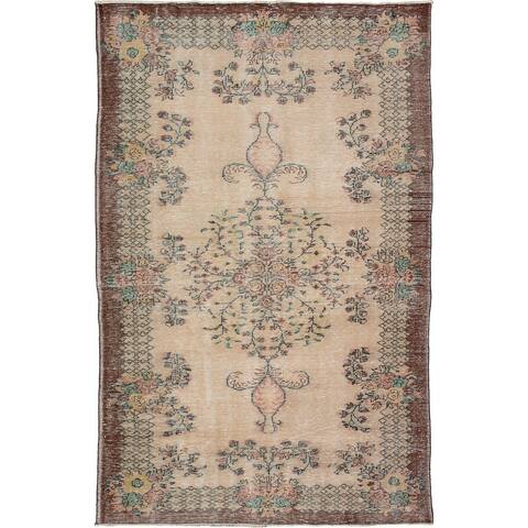 ECARPETGALLERY Hand-knotted Melis Vintage Ivory Wool Rug - 6'4 x 12'2