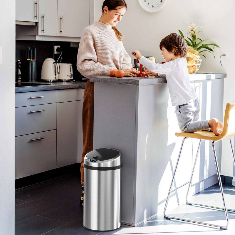 iTouchless 8 Gal Stainless Steel Round Sensor Kitchen Trash Can