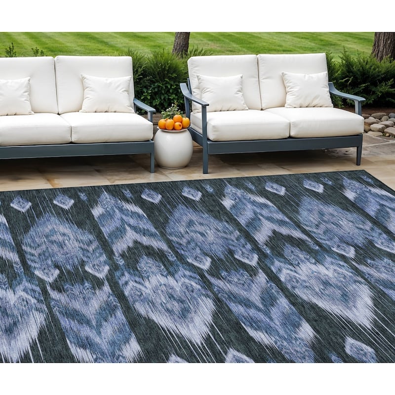 HomeRoots Southwestern Transitional Rectangle Outdoor Rug - 9' X 12'