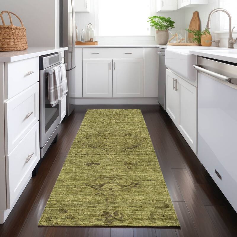 Machine Washable Indoor/ Outdoor Vintage Traditional Chantille Rug - Olive - 2'3" x 7'6"