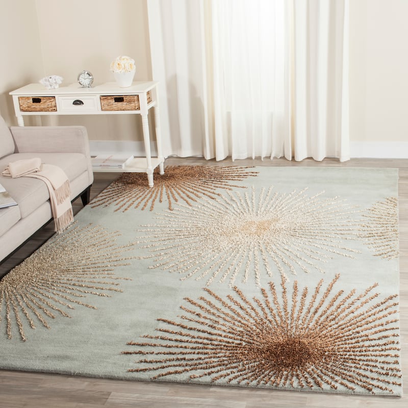 SAFAVIEH Handmade Soho Miyase Burst New Zealand Wool Rug - 8'3" x 11' - Light Blue/Multi