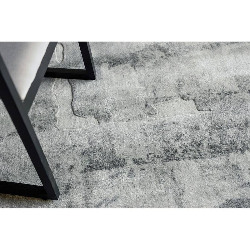 Papyrus Gray Wool/Bamboo Silk handloomed Area Rug