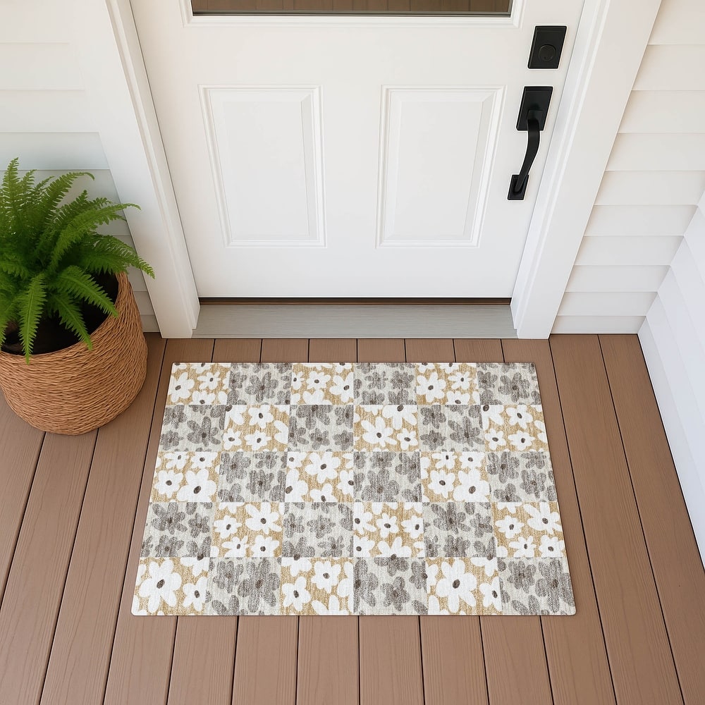 Machine Washable Indoor/ Outdoor Floral Krissy Chantille Rug