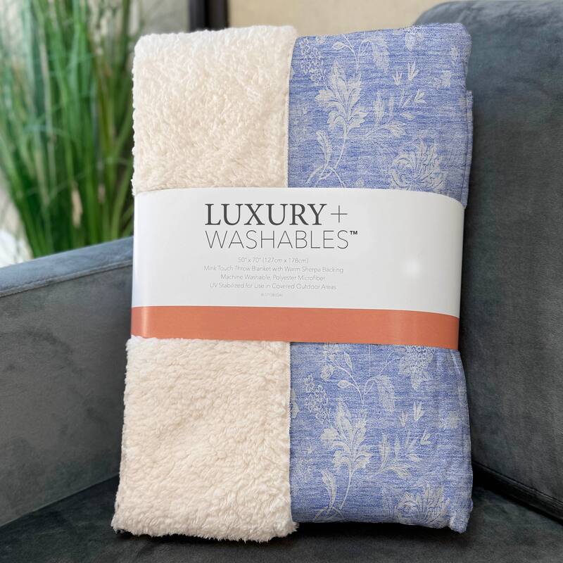 Premium Machine Washable Traditional Floral Sherpa Throw Blanket