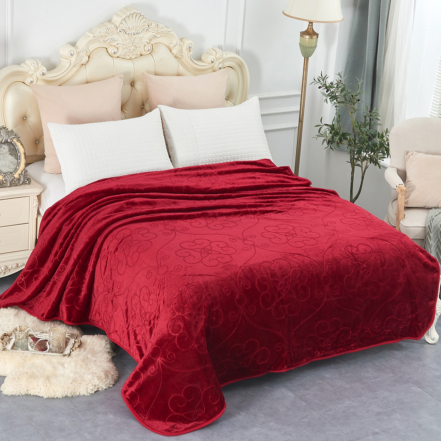 Red plush blanket new arrivals queen