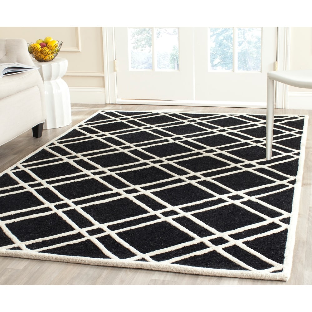 SAFAVIEH Handmade Cambridge Polona Modern Moroccan Wool Rug
