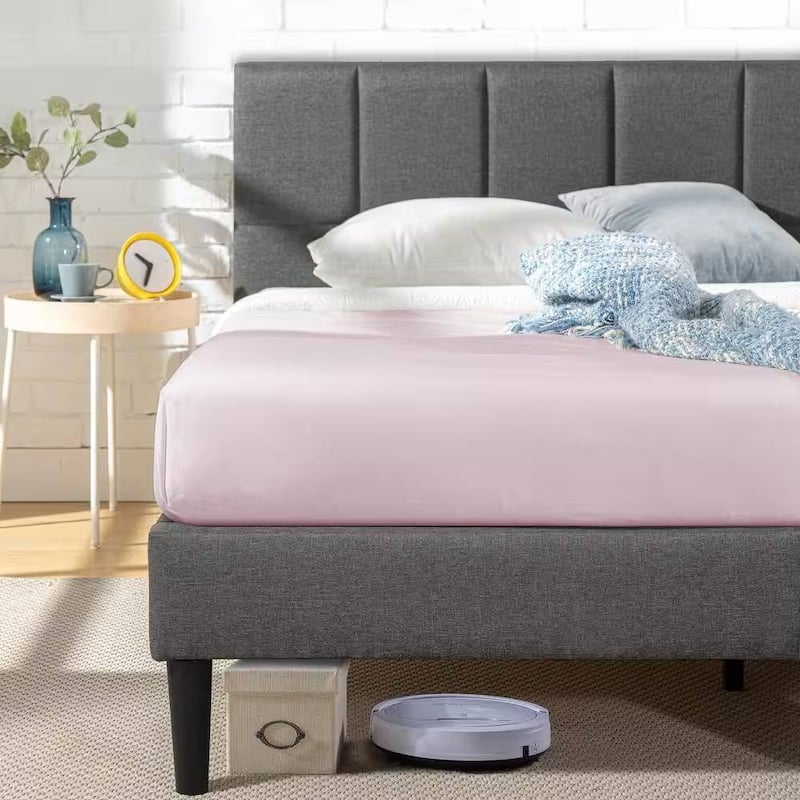 Modern Upholstered Platform Bed with Square-Stitched Headboard Low Profile Bed Frames Grey