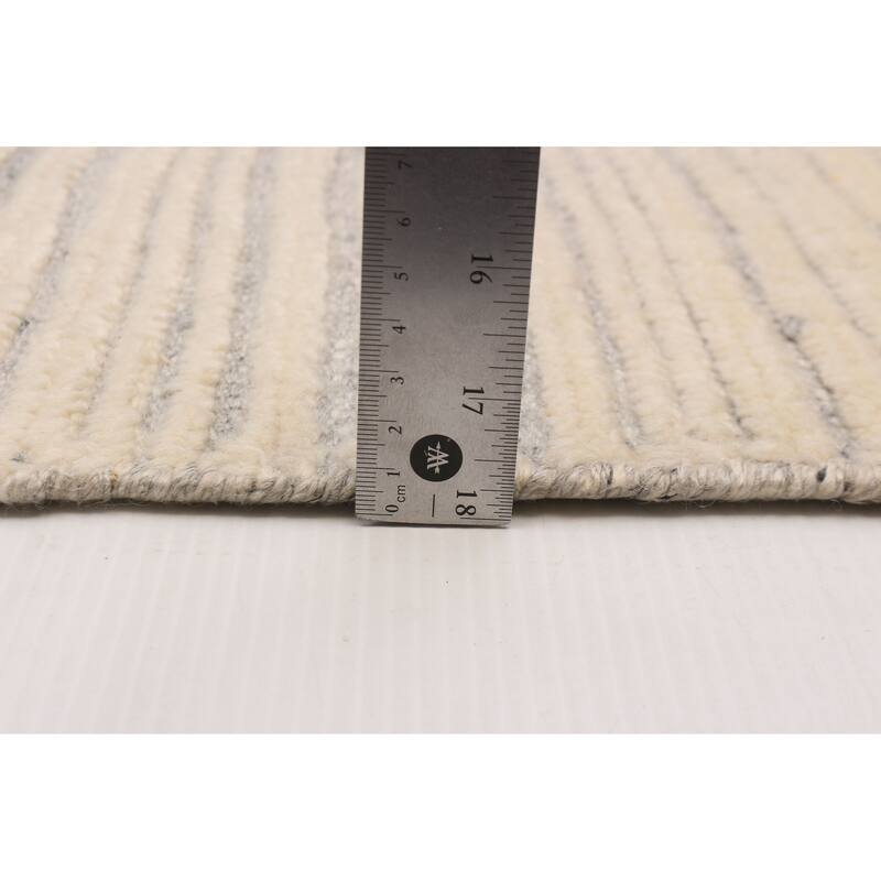 ECARPETGALLERY Hand-knotted Tangier Cream Wool Rug - 7'7 x 10'2