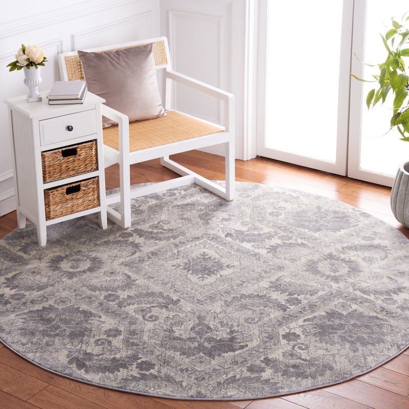 SAFAVIEH Brentwood Blagoyka Traditional Rug - 6'7" Round - Grey/Light Grey