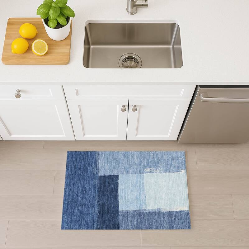 Machine Washable Indoor/ Outdoor Abstract Kraig Chantille Rug