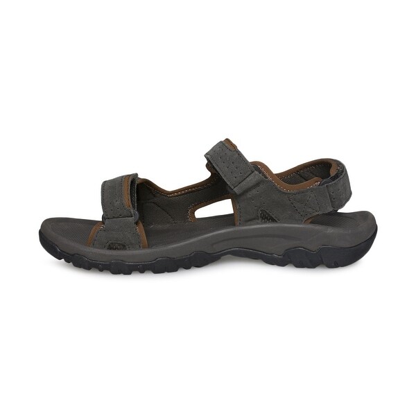 teva fisherman sandals