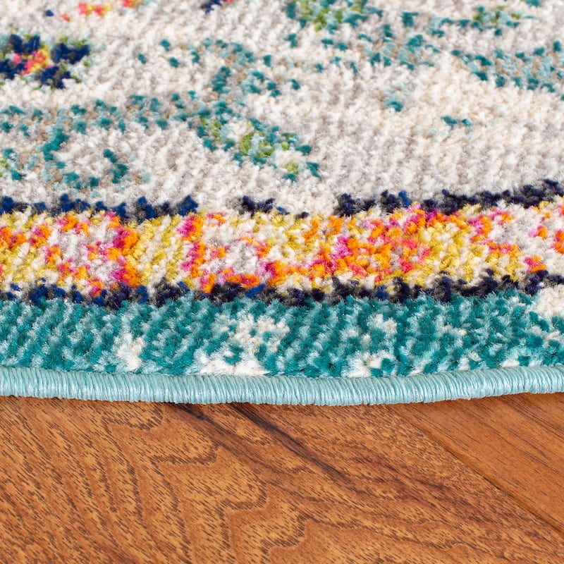 SAFAVIEH Madison Sabire Boho Medallion Distressed Rug