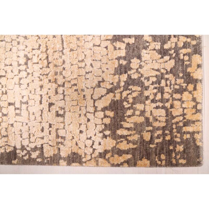 ECARPETGALLERY Hand-knotted Legacy Beige, Dark Grey Silk, Wool Rug - 2'7 x 12'3