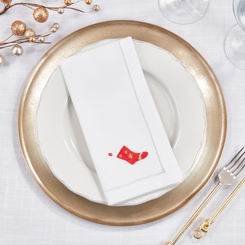 Winter Wonderland Stocking Embroidered Napkin (Set of 6) - 20"x20"