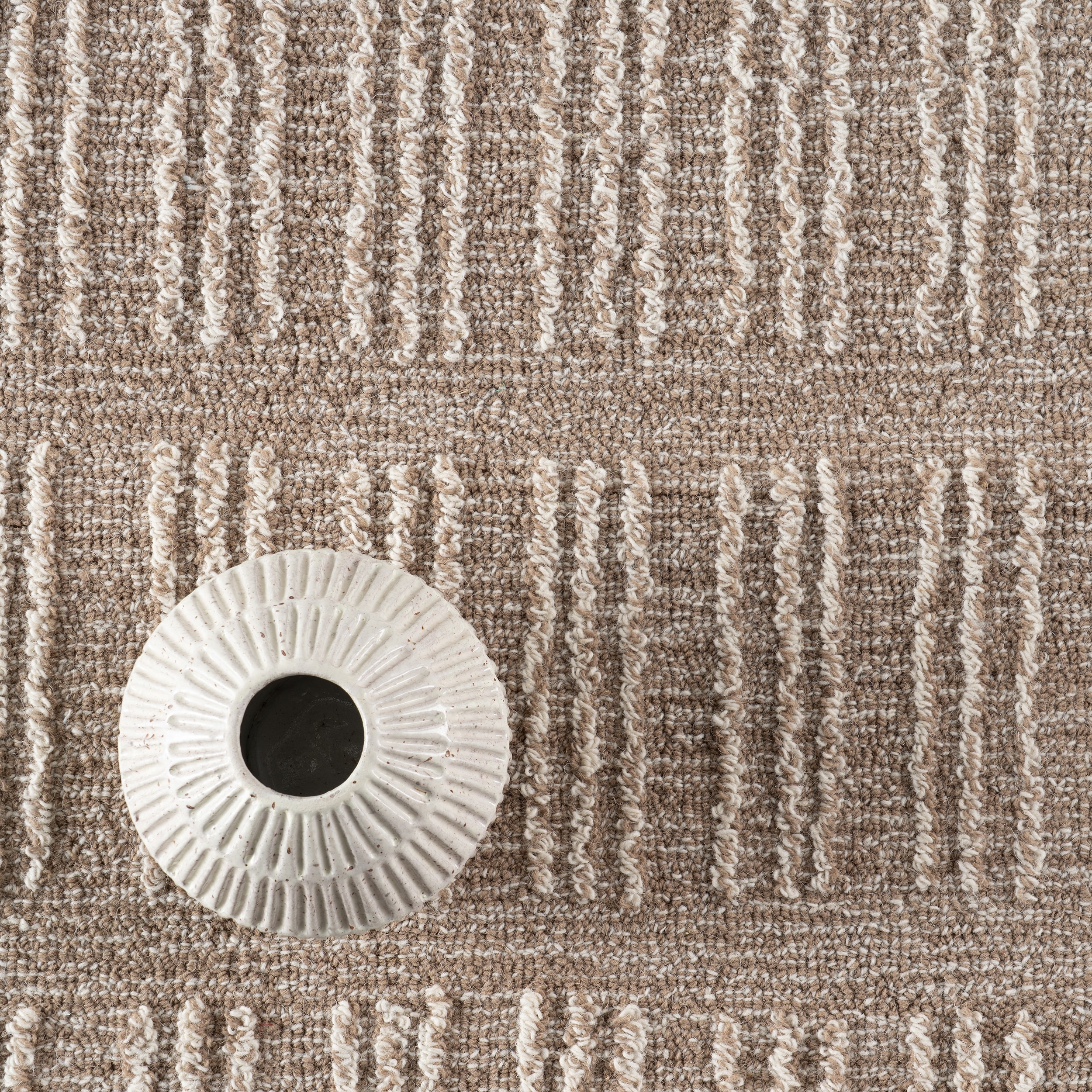 Halugment☆ Nuloom Halbeth Hand Tuffted Wool Area Rug - Overstock - 43251781