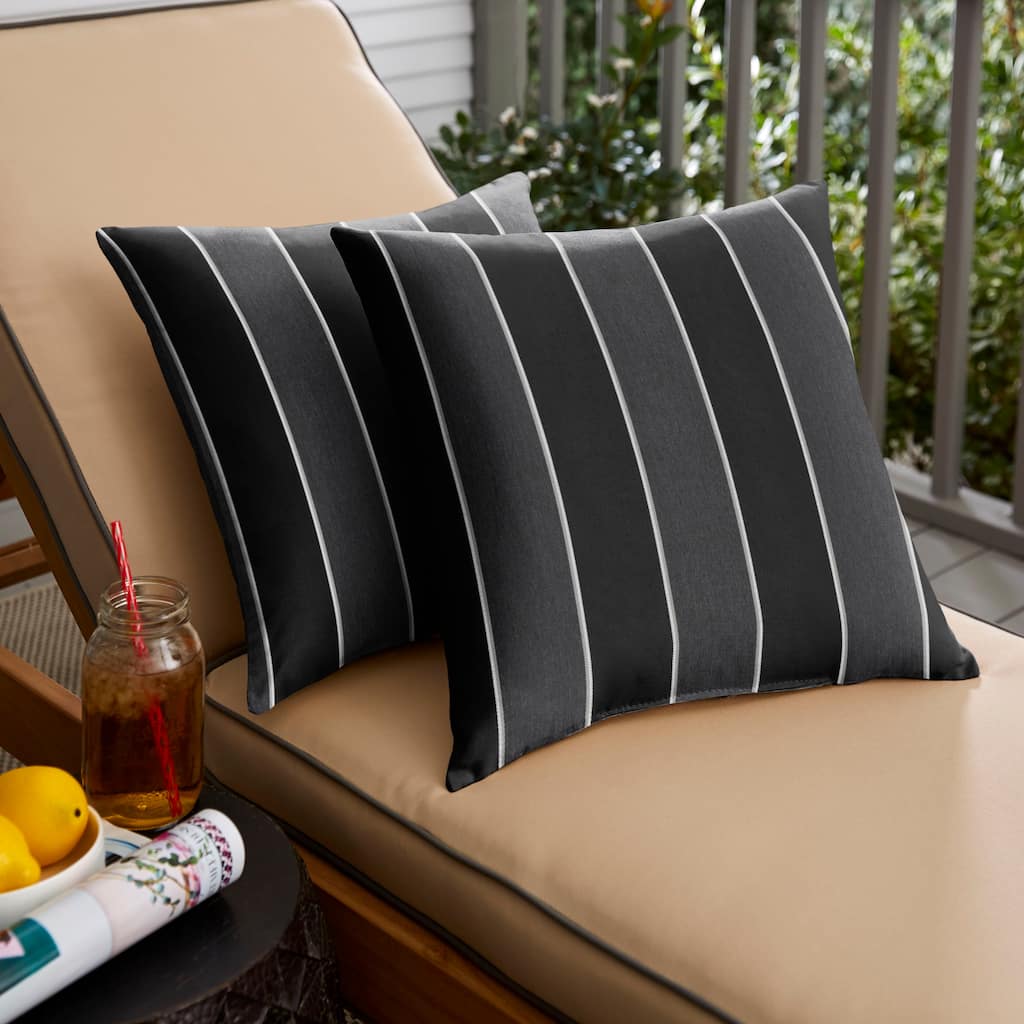 Chapman Sunbrella Peyton Granite Indoor/ Outdoor 18 Inch Knife Edge Pillow Set