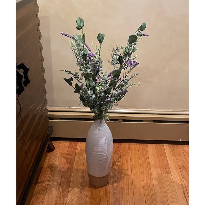 31" Lavender and Green Leaves Spray - 31