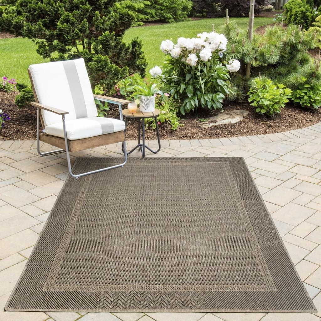 Arianna Collection Jute/Black Indoor/Outdoor Casual Area Rug
