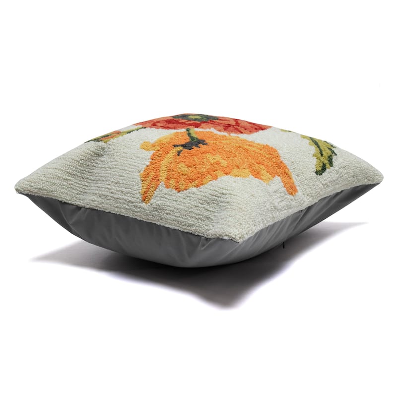 Liora Manne Frontporch Icelandic Poppies Indoor/Outdoor Pillow Neutral 18" Square